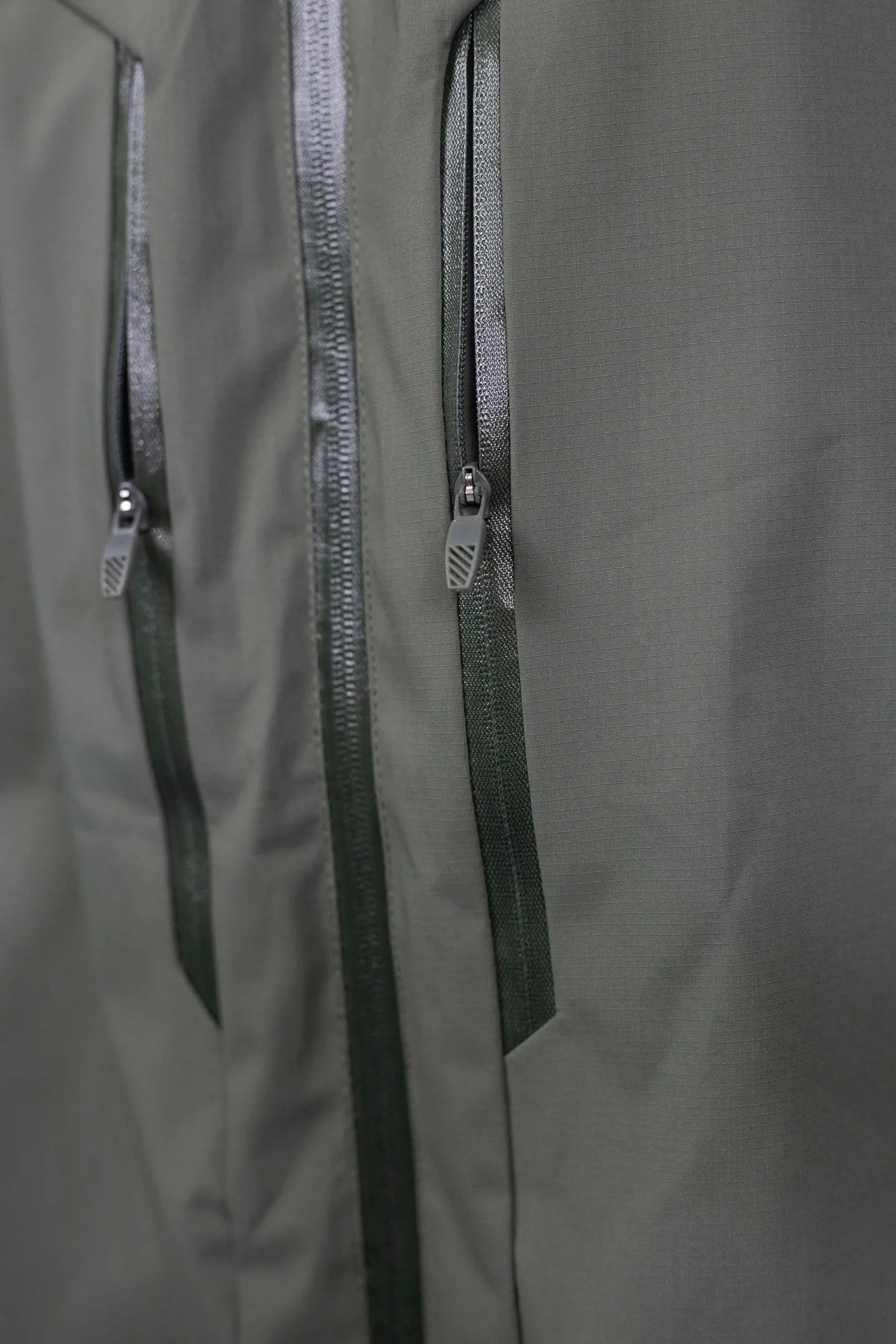 Olive green detailed real shot # P390